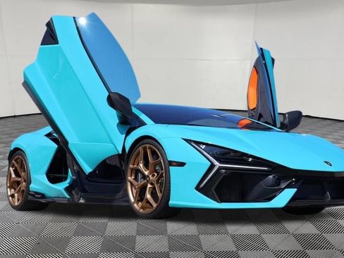 Used 2024 Lamborghini Revuelto AWD/4WD image 45