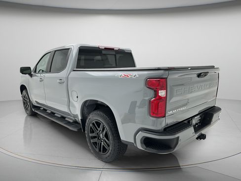 Used 2025 Chevrolet Silverado 1500 RST w/ Convenience Package II AWD/4WD image 7