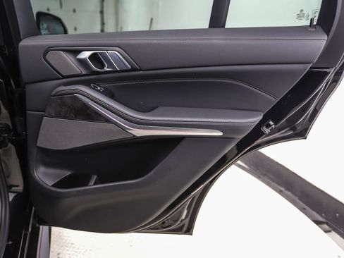 Certified 2023 BMW X5 xDrive40i w/ M Sport Package image 25