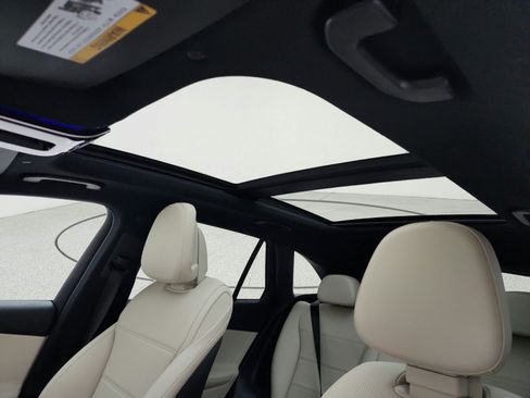 Certified 2026 Mercedes-Benz GLC 300 image 22