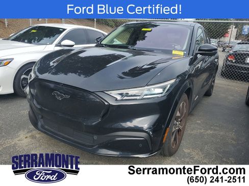 Used 2021 Ford Mustang Mach-E Premium image 3
