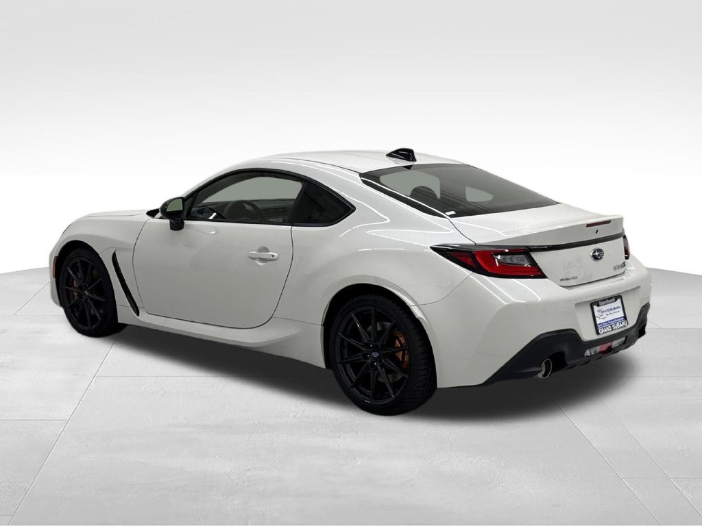 Used 2025 Subaru BRZ tS RWD image 5