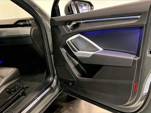 Used 2024 Audi Q3 2.0T Premium Plus image 18