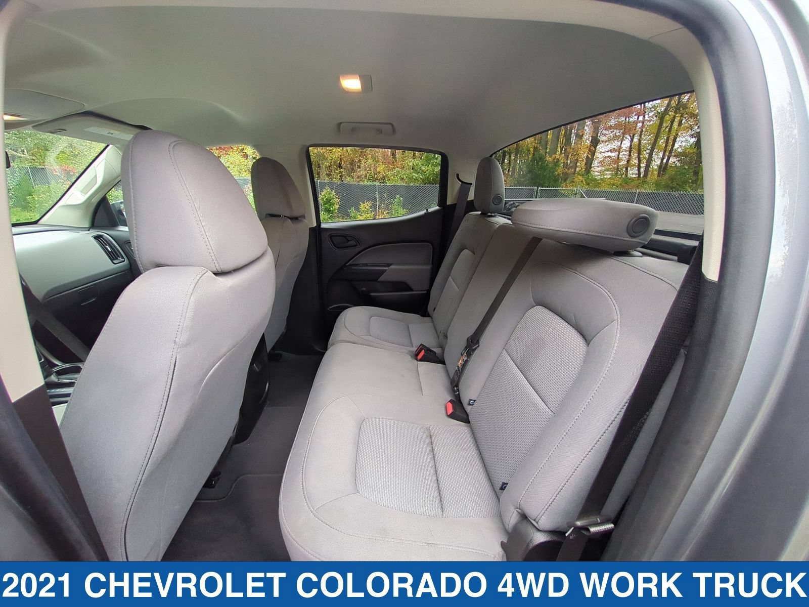 Used 2021 Chevrolet Colorado W/T AWD/4WD image 29