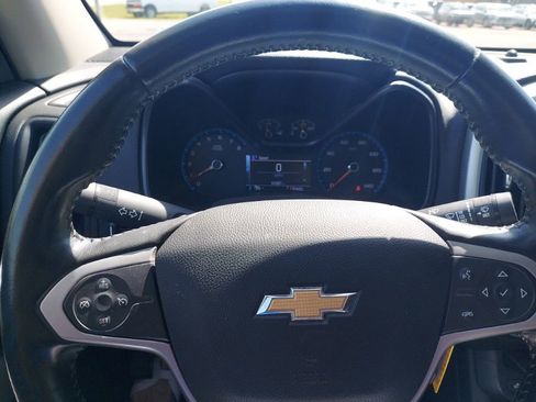 Used 2018 Chevrolet Colorado LT w/ LT Convenience Package AWD/4WD image 12