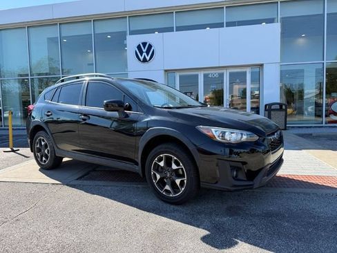 Used 2020 Subaru Crosstrek 2.0i Premium w/ Moonroof Package 2 AWD/4WD image 1