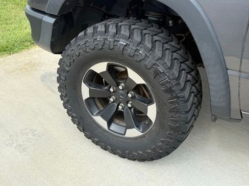 Used 2019 RAM 1500 Rebel AWD/4WD image 5