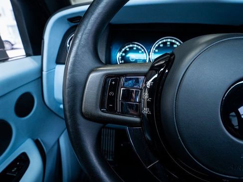 Used 2022 Rolls-Royce Cullinan image 47