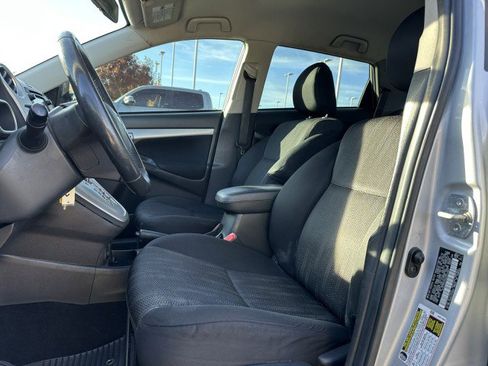 Used 2013 Toyota Matrix S image 11