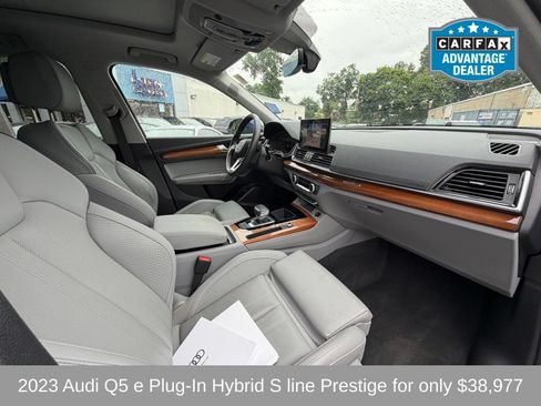 Used 2023 Audi Q5 e Prestige w/ Prestige Package AWD/4WD image 13