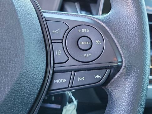 Certified 2022 Toyota Corolla LE image 19