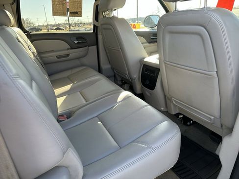 Used 2013 Chevrolet Silverado 1500 LTZ w/ LTZ Plus Package image 19