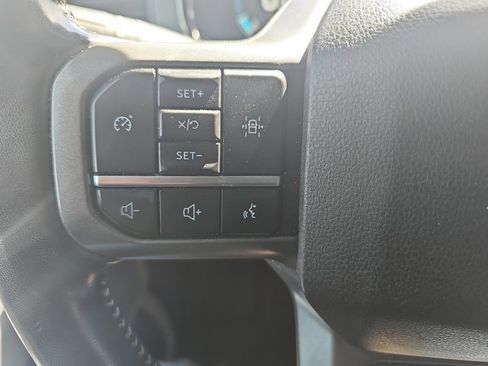 Used 2021 Ford F150 Lariat w/ Max Trailer Tow Package image 23