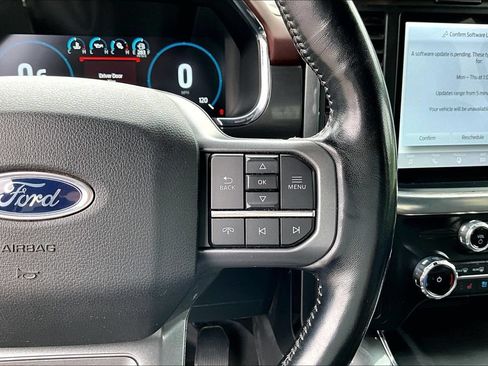 Certified 2022 Ford F150 Lariat AWD/4WD image 25