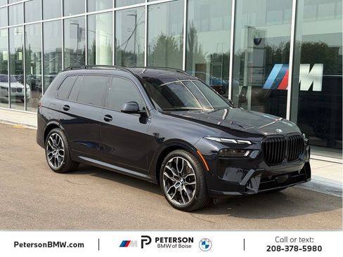 Used 2025 BMW X7 xDrive40i w/ M Sport Package AWD/4WD image 7