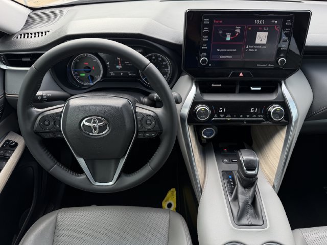 Used 2021 Toyota Venza XLE w/ Softex Package AWD/4WD image 13