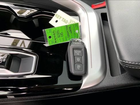 Used 2025 Audi Q5 Premium w/ Premium Plus AWD/4WD image 12
