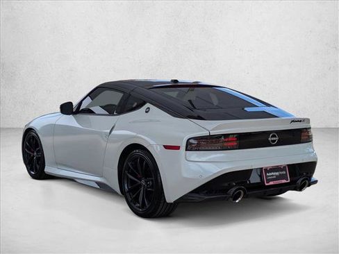 Used 2024 Nissan Z Performance w/ Floor Mat Package RWD image 8