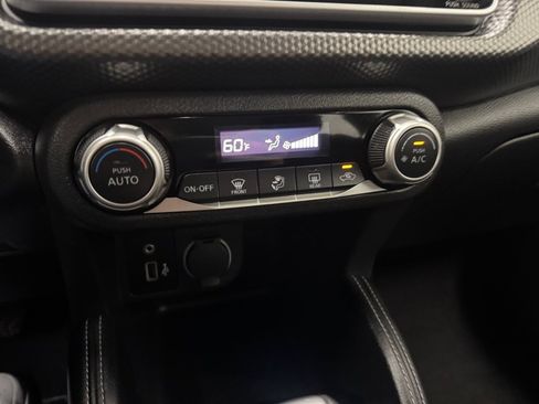 Used 2019 Nissan Kicks SV FWD image 28