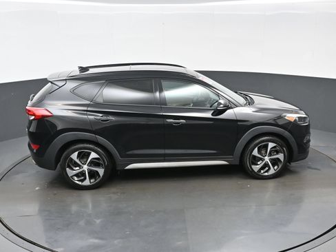 Used 2017 Hyundai Tucson Limited w/ Limited Ultimate Package 03 AWD/4WD image 44