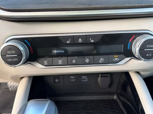 Used 2023 Nissan Altima 2.5 SL image 27