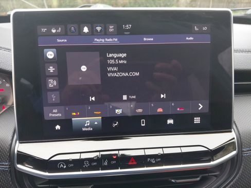 Used 2026 Jeep Compass Limited image 10