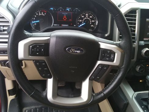 Used 2015 Ford F150 Lariat w/ Equipment Group 502A Luxury image 13