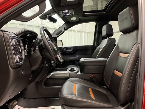 Used 2021 GMC Sierra 1500 AT4 w/ AT4 Premium Package image 4