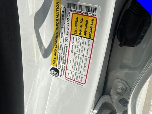 Used 2025 Ford Explorer ST w/ Sun And Sound Package AWD/4WD image 9