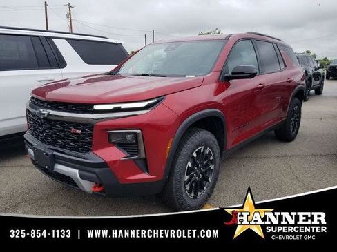 New 2026 Chevrolet Traverse Z71 w/ Enhanced Driving Package AWD/4WD image 1