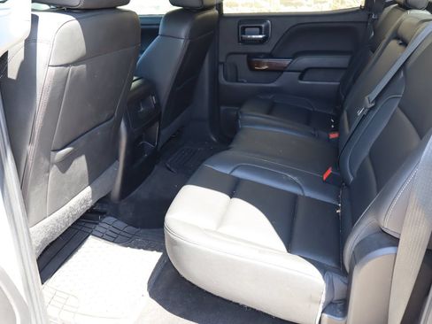 Used 2018 GMC Sierra 1500 SLT w/ Texas SLT Premium Package RWD image 5
