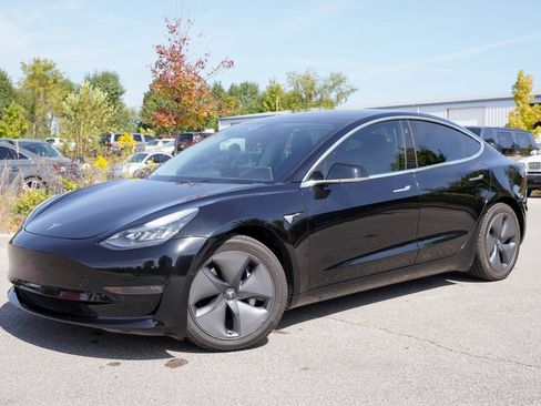 Used 2019 Tesla Model 3 Long Range image 2