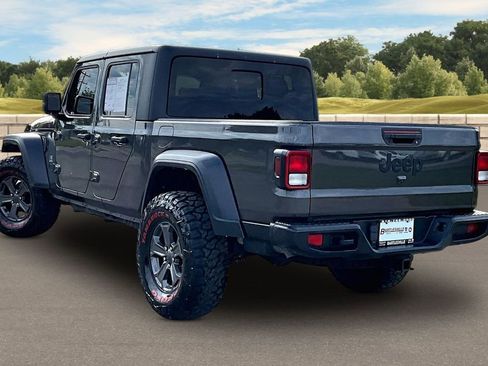 Used 2020 Jeep Gladiator Sport w/ Trailer Tow Package AWD/4WD image 11