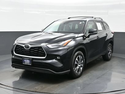Used 2023 Toyota Highlander XLE