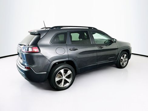 Used 2022 Jeep Cherokee Limited image 10