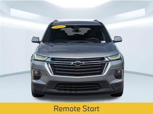 Used 2023 Chevrolet Traverse LT FWD image 12