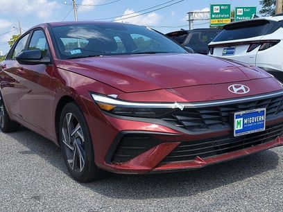 Used 2025 Hyundai Elantra Sport