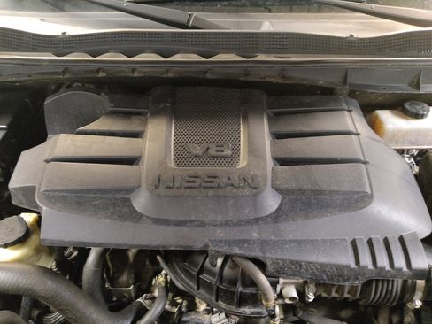 Used 2021 Nissan Titan S w/ S Utility Package image 30