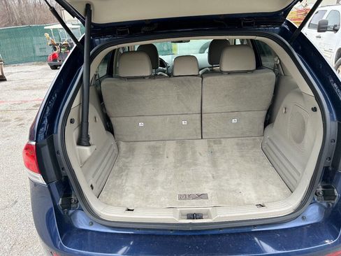 Used 2012 Lincoln MKX AWD image 18