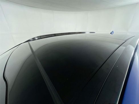 Used 2023 Kia Sorento S w/ Panoramic Sunroof Package FWD image 11