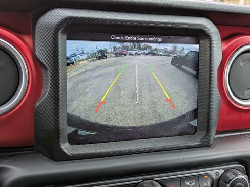 Used 2019 Jeep Wrangler Unlimited Rubicon AWD/4WD image 20