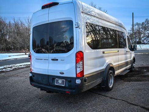 Used 2024 Ford Transit 350 XLT image 6