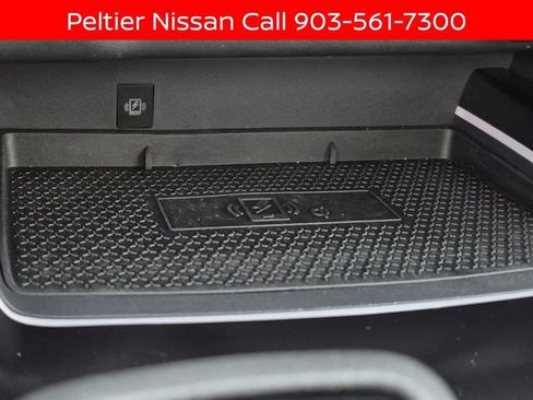 Certified 2024 Nissan Rogue SL w/ SL Premium Package FWD image 41