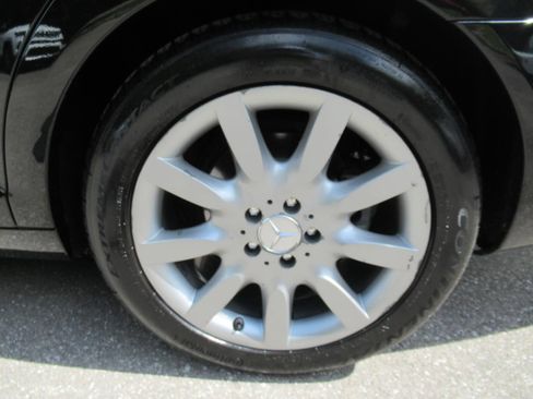 Used 2007 Mercedes-Benz S 550 image 8
