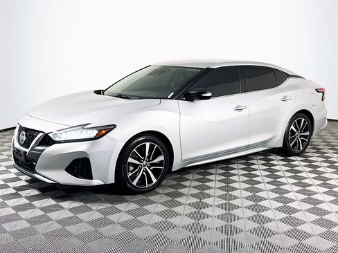 Used 2021 Nissan Maxima 3.5 SV w/ Floor Mat Group image 4