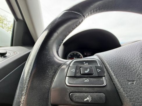 Used 2015 Volkswagen Tiguan S AWD/4WD image 24
