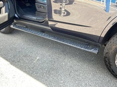 Used 2025 Chevrolet Tahoe Z71 AWD/4WD image 29