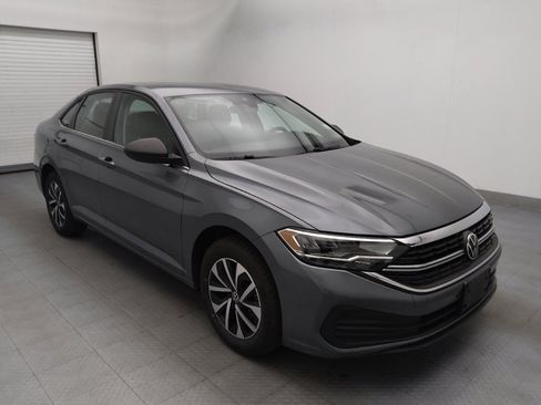 Used 2024 Volkswagen Jetta S image 11