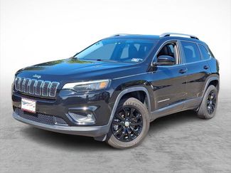 Certified 2019 Jeep Cherokee Latitude Plus w/ Comfort/Convenience Group image 1