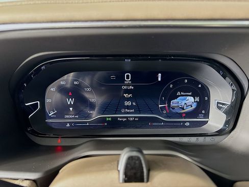 Used 2023 GMC Yukon XL Denali w/ Denali Reserve Package image 18